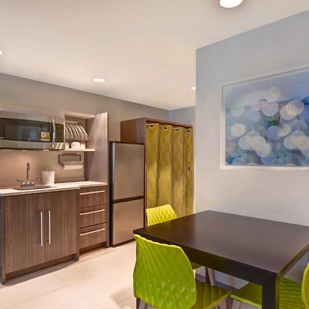 Home2 Suites By Hilton Naples I-75 Pine Ridge Road Екстер'єр фото