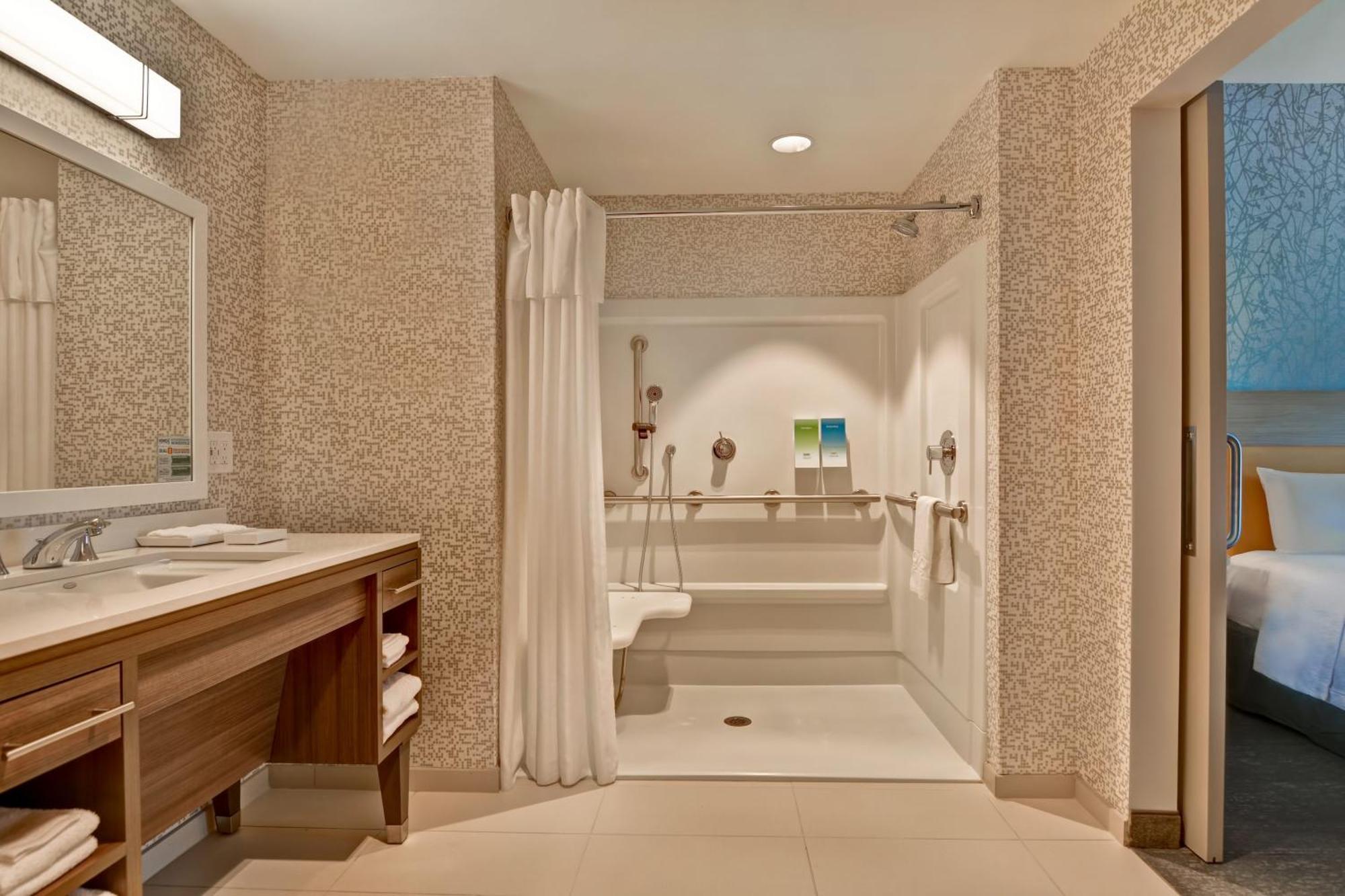 Home2 Suites By Hilton Naples I-75 Pine Ridge Road Екстер'єр фото