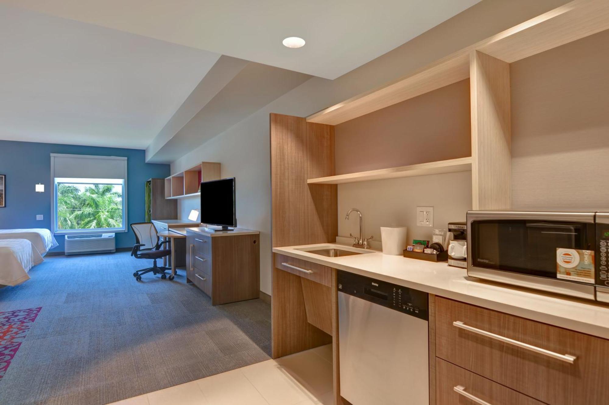 Home2 Suites By Hilton Naples I-75 Pine Ridge Road Екстер'єр фото