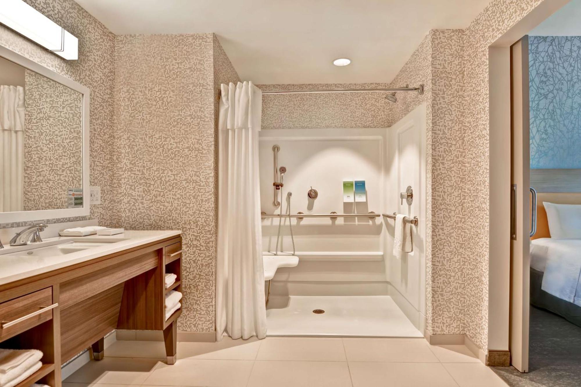 Home2 Suites By Hilton Naples I-75 Pine Ridge Road Екстер'єр фото