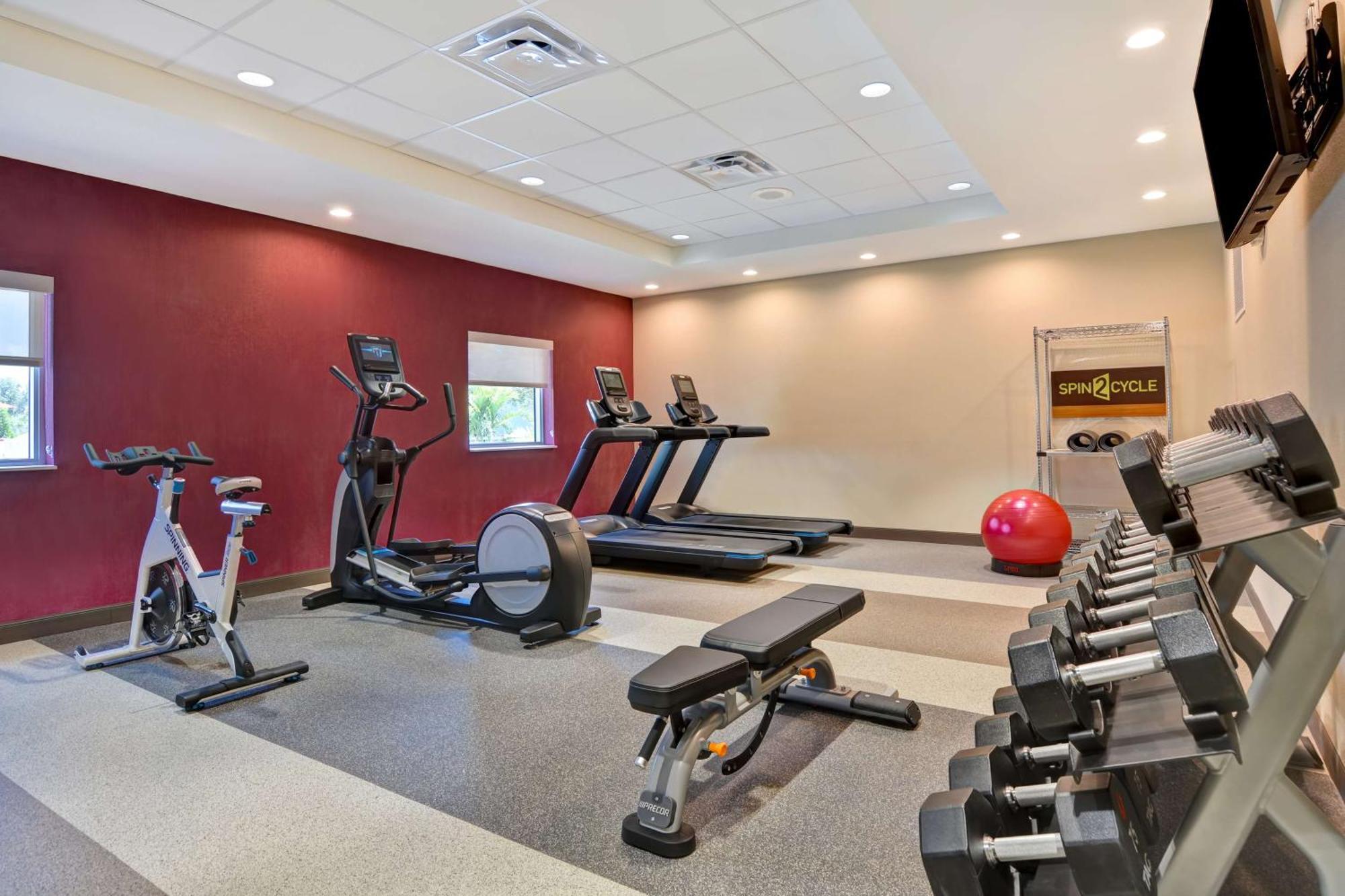 Home2 Suites By Hilton Naples I-75 Pine Ridge Road Екстер'єр фото