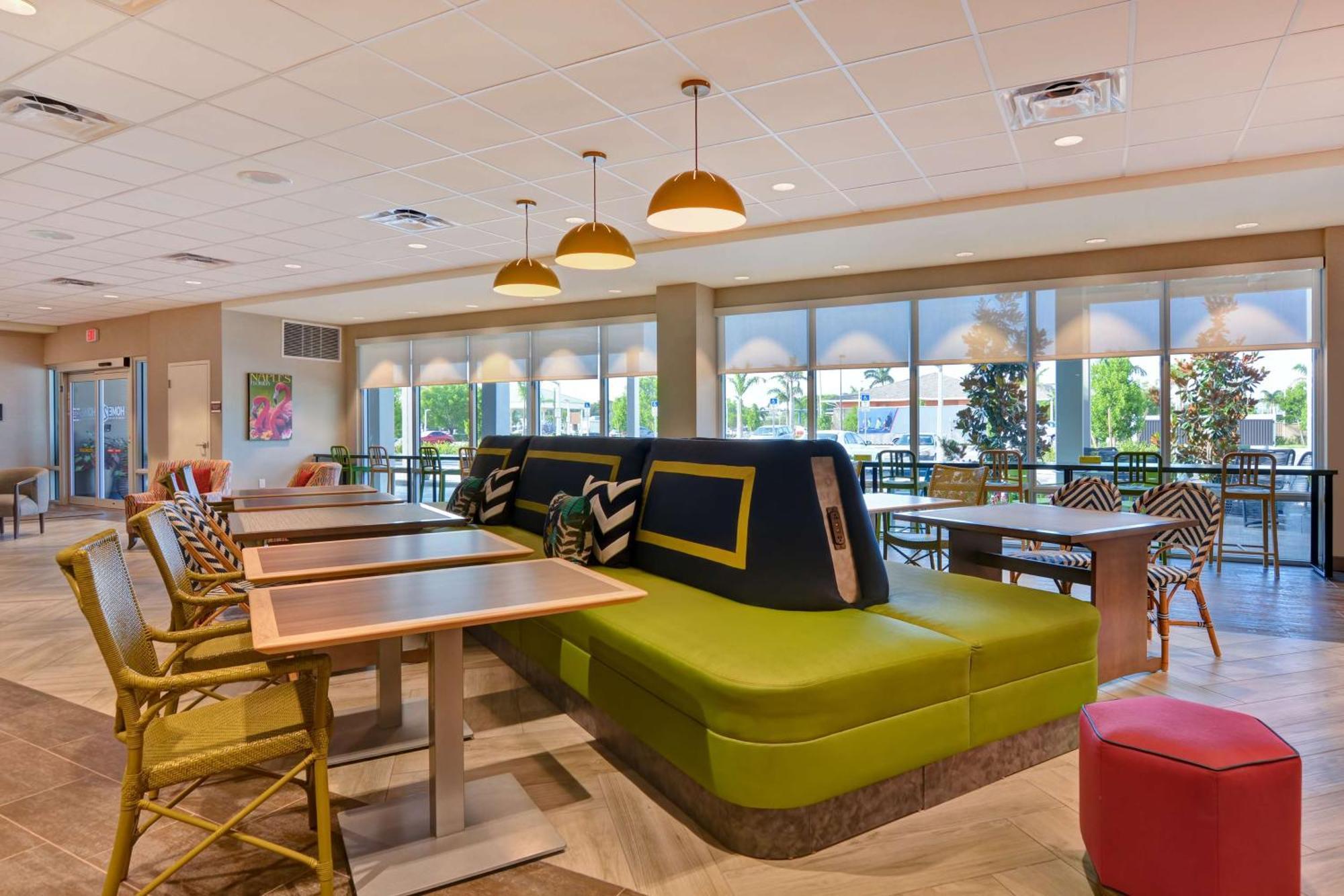 Home2 Suites By Hilton Naples I-75 Pine Ridge Road Екстер'єр фото