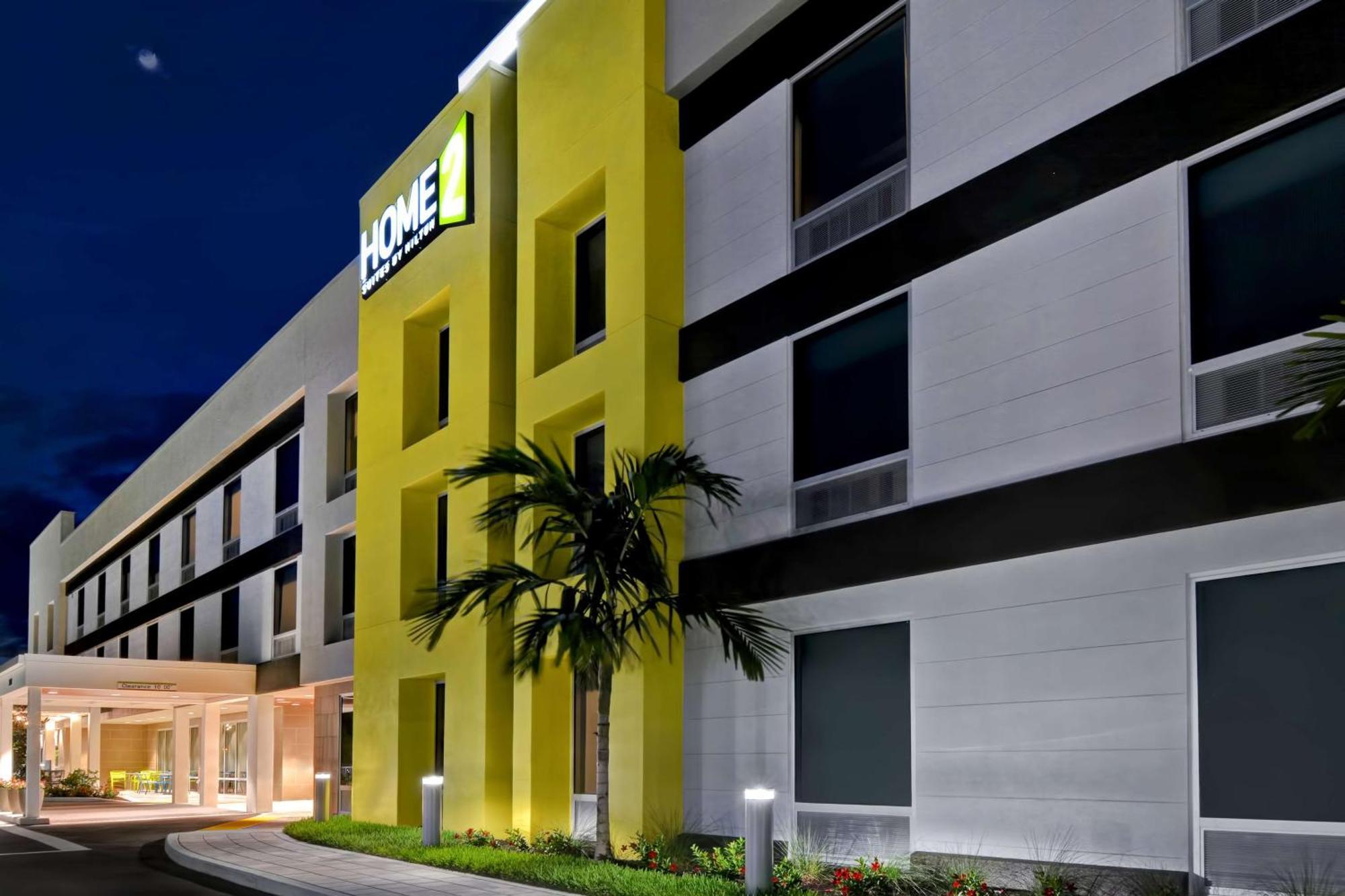 Home2 Suites By Hilton Naples I-75 Pine Ridge Road Екстер'єр фото