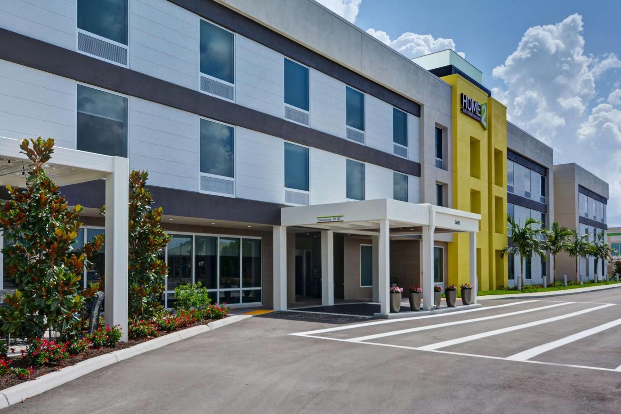 Home2 Suites By Hilton Naples I-75 Pine Ridge Road Екстер'єр фото