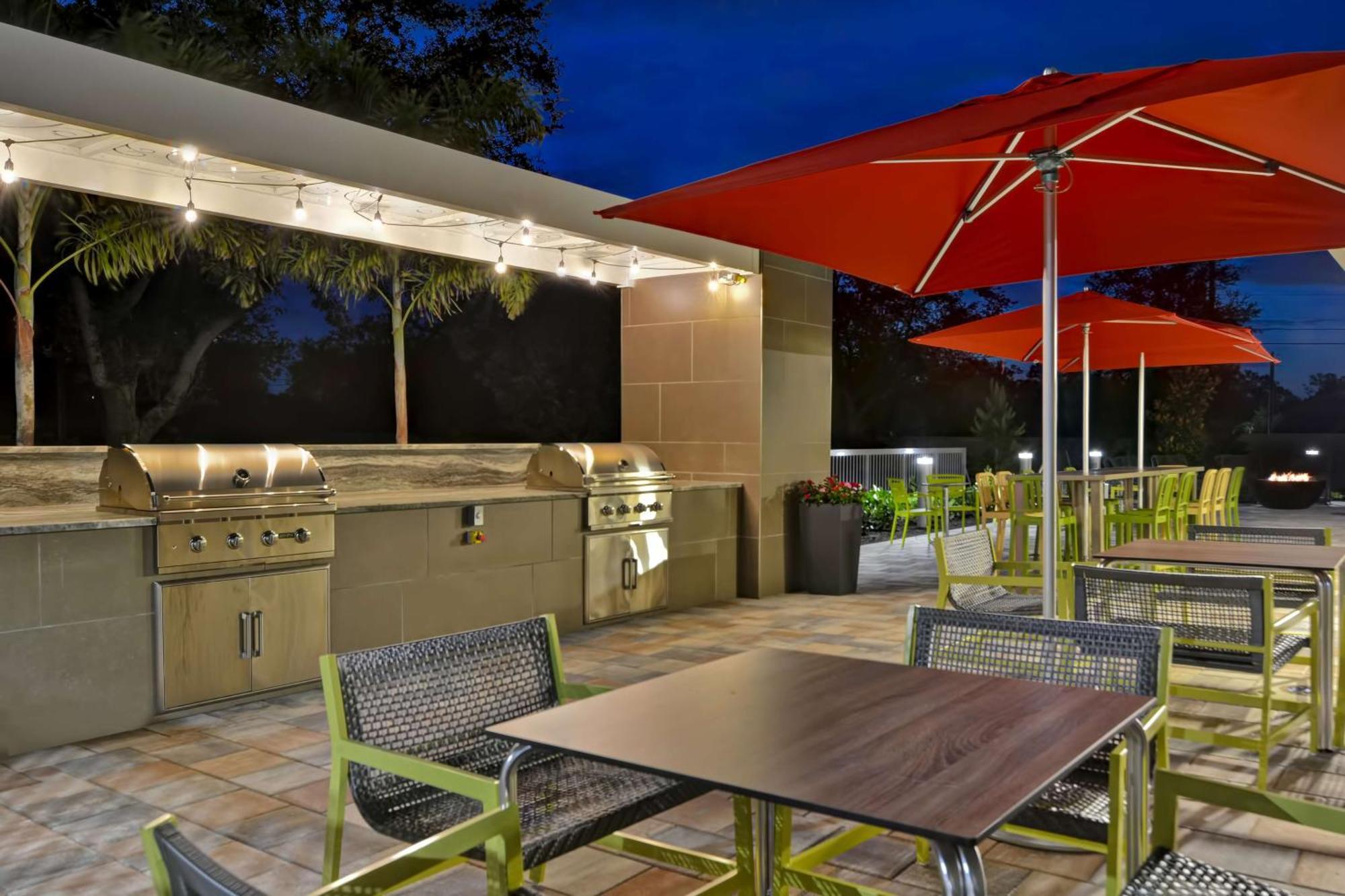Home2 Suites By Hilton Naples I-75 Pine Ridge Road Екстер'єр фото